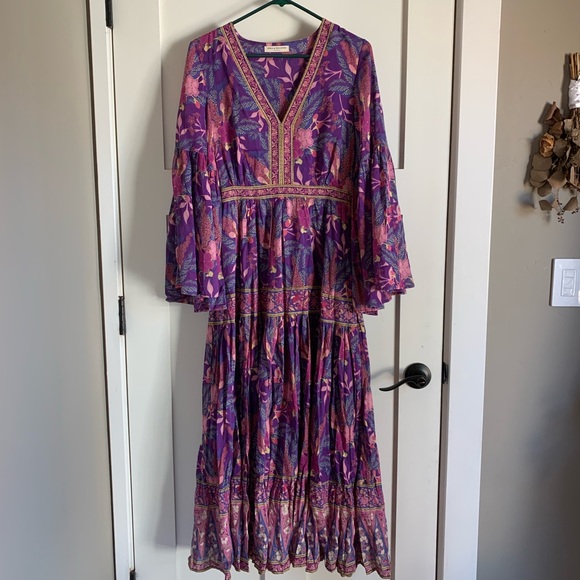 NWOT Spell Bianca gown - Picture 3 of 8